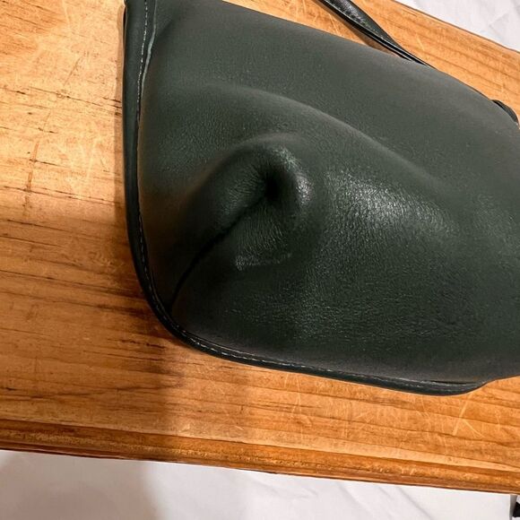Vintage Coach Green Everette Leather Crossbody Bag Style No 9934 RARE GREEN - Picture 6 of 15